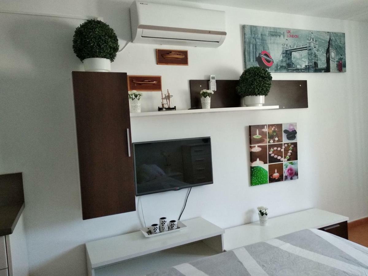 Coqueto Estudio Con Acceso A Piscina طريفة المظهر الخارجي الصورة