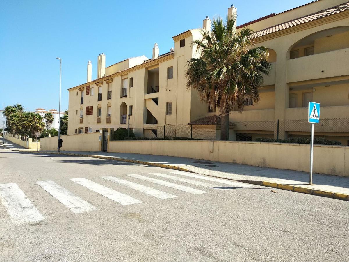 Coqueto Estudio Con Acceso A Piscina طريفة المظهر الخارجي الصورة